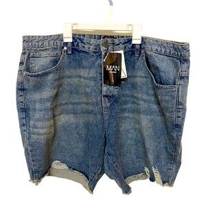 Boohoo MAN Distressed Plus Size Slim Raw Hem Denim Short